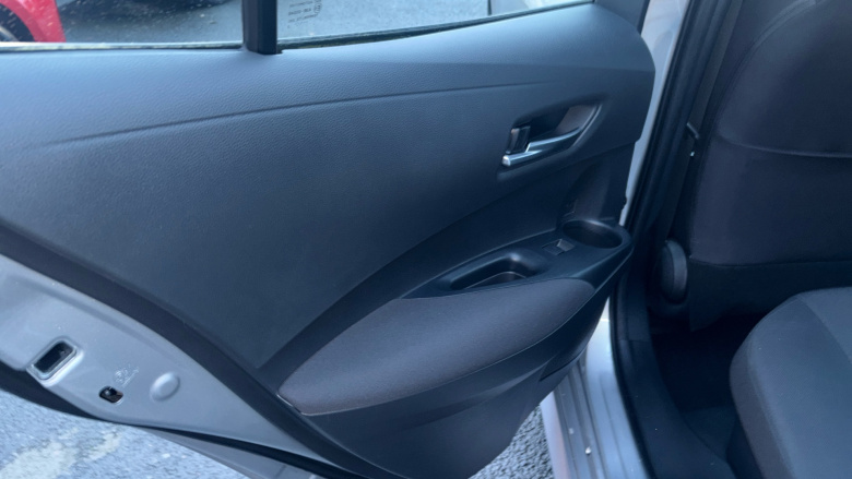 Toyota Corolla 1.8 VVT-i Hybrid Icon 5dr CVT Hybrid Hatchback